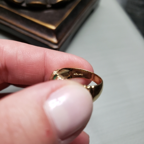 14 KT YELLOW GOLD RING - Picture 6 of 12